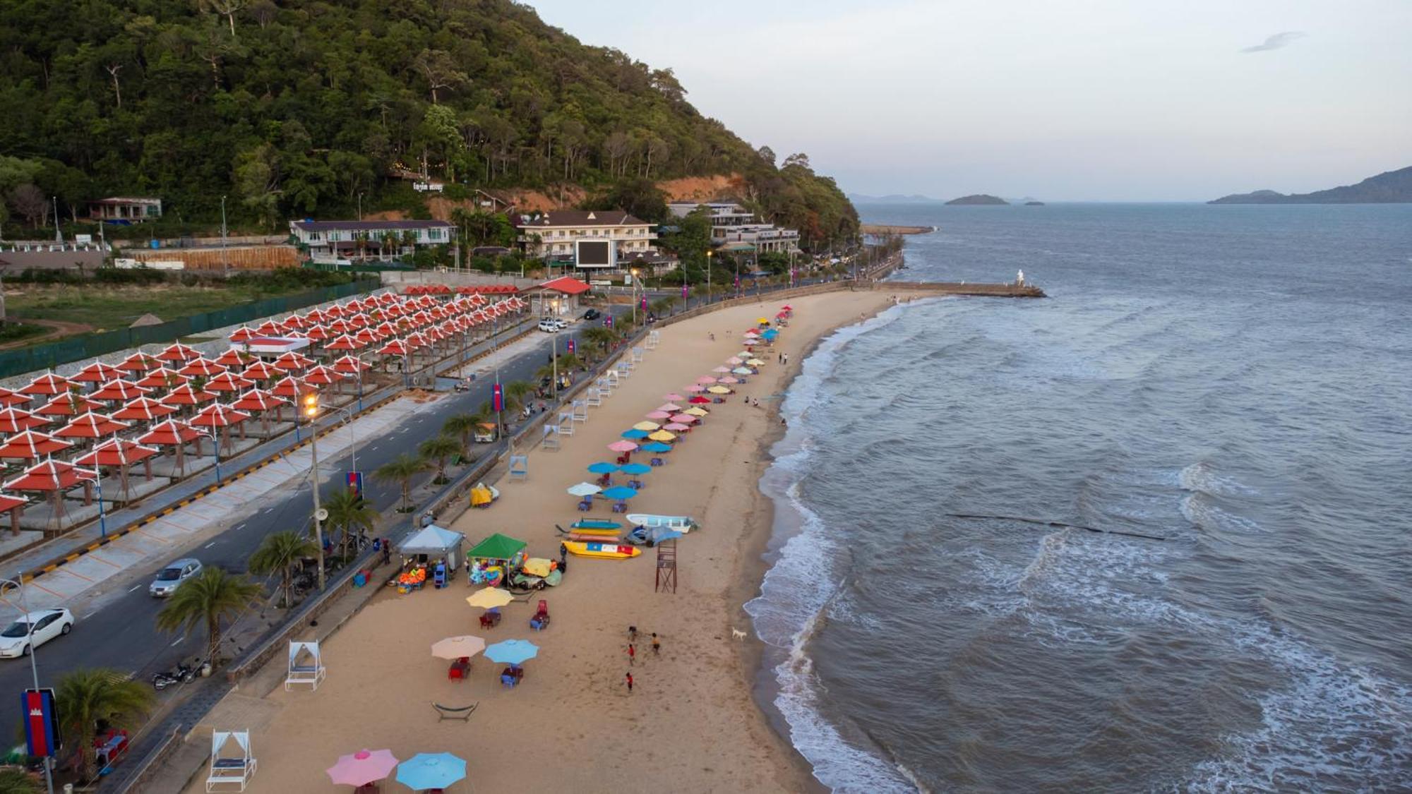 Riviera Hotel & Resort Kep Extérieur photo