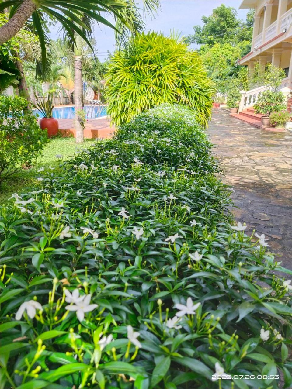 Riviera Hotel & Resort Kep Extérieur photo